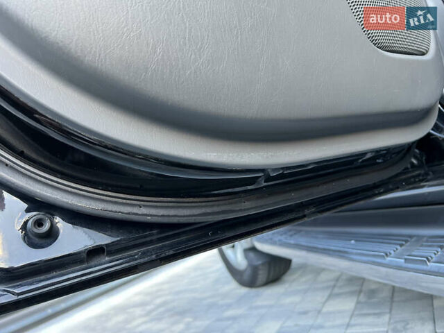 Чорний Тойота Ленд Крузер, об'ємом двигуна 2.98 л та пробігом 270 тис. км за 17800 $, фото 16 на Automoto.ua