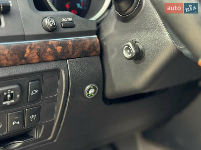 Черный Тойота Ленд Крузер, объемом двигателя 4.66 л и пробегом 329 тыс. км за 21000 $, фото 8 на Automoto.ua