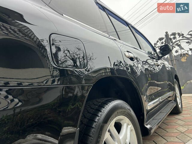 Черный Тойота Ленд Крузер, объемом двигателя 4.5 л и пробегом 297 тыс. км за 27900 $, фото 35 на Automoto.ua