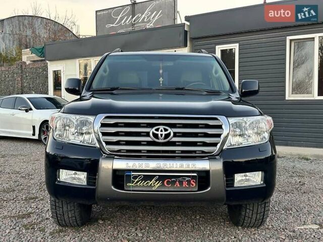 Чорний Тойота Ленд Крузер, об'ємом двигуна 4.66 л та пробігом 204 тис. км за 24300 $, фото 1 на Automoto.ua