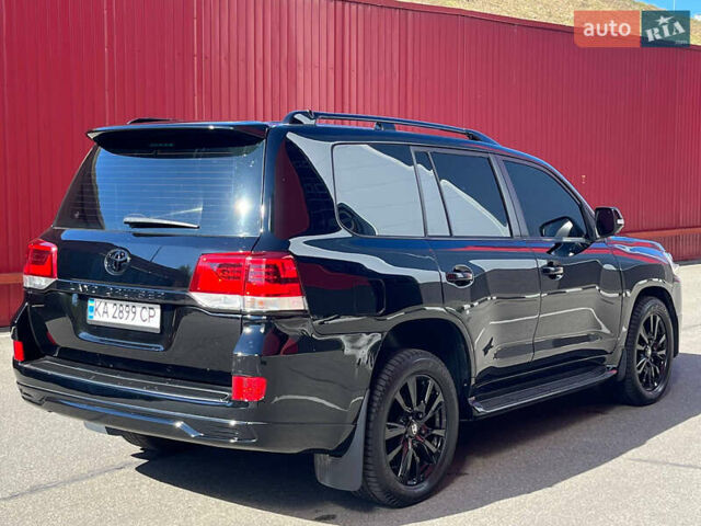 Черный Тойота Ленд Крузер, объемом двигателя 4.7 л и пробегом 220 тыс. км за 35900 $, фото 5 на Automoto.ua