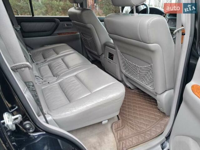 Черный Тойота Ленд Крузер, объемом двигателя 4.66 л и пробегом 337 тыс. км за 20700 $, фото 30 на Automoto.ua