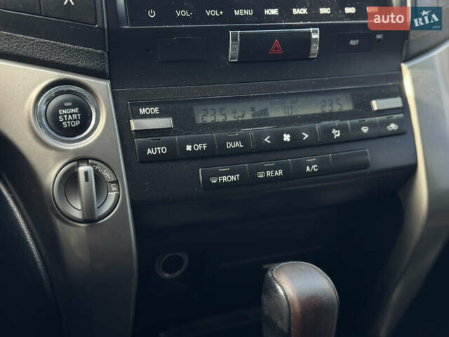 Черный Тойота Ленд Крузер, объемом двигателя 4.66 л и пробегом 329 тыс. км за 21000 $, фото 14 на Automoto.ua