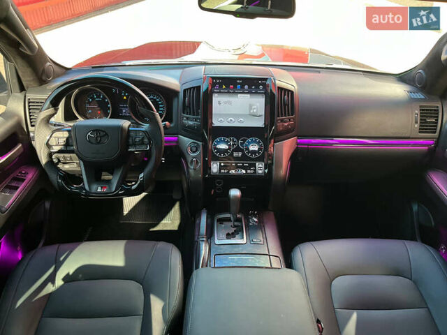 Черный Тойота Ленд Крузер, объемом двигателя 4.7 л и пробегом 220 тыс. км за 35900 $, фото 14 на Automoto.ua