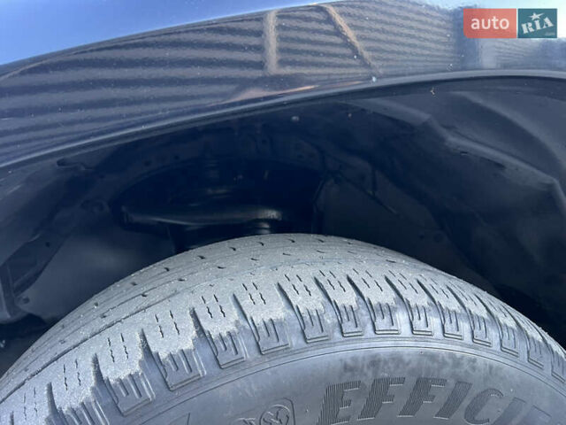 Чорний Тойота Ленд Крузер, об'ємом двигуна 2.98 л та пробігом 270 тис. км за 17800 $, фото 12 на Automoto.ua