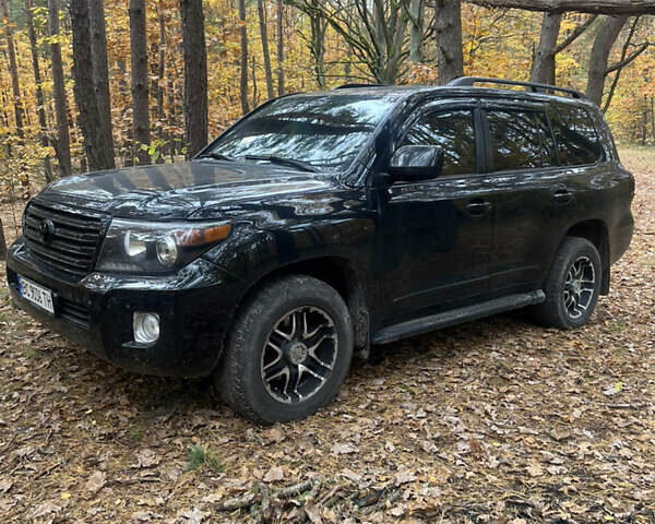 Черный Тойота Ленд Крузер, объемом двигателя 4.66 л и пробегом 295 тыс. км за 19900 $, фото 2 на Automoto.ua