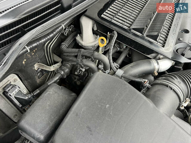 Черный Тойота Ленд Крузер, объемом двигателя 4.5 л и пробегом 297 тыс. км за 27900 $, фото 74 на Automoto.ua