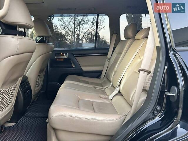 Чорний Тойота Ленд Крузер, об'ємом двигуна 4.66 л та пробігом 204 тис. км за 24300 $, фото 24 на Automoto.ua