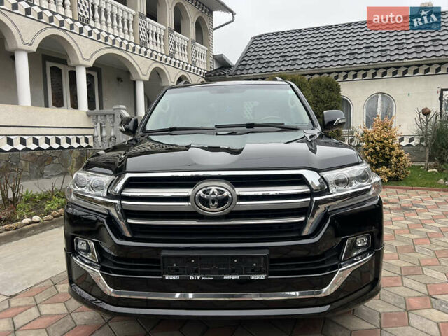 Черный Тойота Ленд Крузер, объемом двигателя 4.5 л и пробегом 297 тыс. км за 27900 $, фото 23 на Automoto.ua