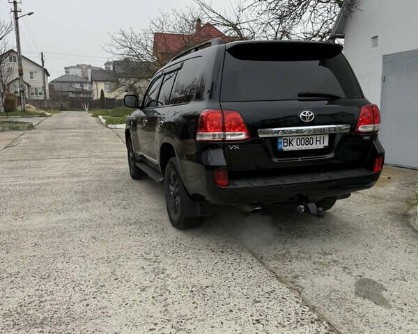 Черный Тойота Ленд Крузер, объемом двигателя 4.66 л и пробегом 355 тыс. км за 23499 $, фото 1 на Automoto.ua