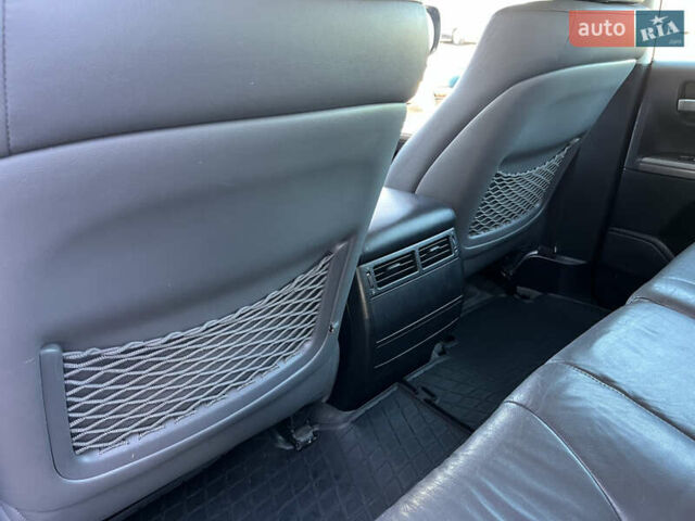 Черный Тойота Ленд Крузер, объемом двигателя 4.46 л и пробегом 420 тыс. км за 23000 $, фото 16 на Automoto.ua