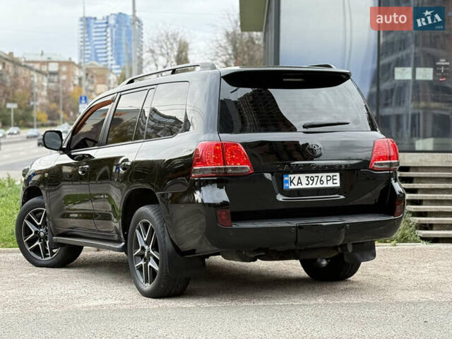 Черный Тойота Ленд Крузер, объемом двигателя 4.66 л и пробегом 265 тыс. км за 25500 $, фото 9 на Automoto.ua