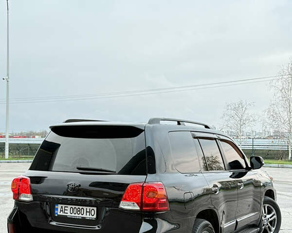 Черный Тойота Ленд Крузер, объемом двигателя 4.46 л и пробегом 280 тыс. км за 25900 $, фото 9 на Automoto.ua