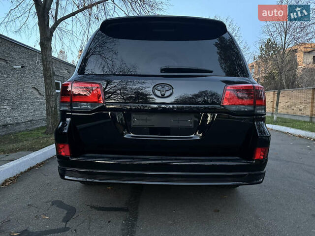 Черный Тойота Ленд Крузер, объемом двигателя 4.7 л и пробегом 268 тыс. км за 29900 $, фото 51 на Automoto.ua
