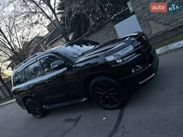 Черный Тойота Ленд Крузер, объемом двигателя 4.7 л и пробегом 268 тыс. км за 29900 $, фото 10 на Automoto.ua