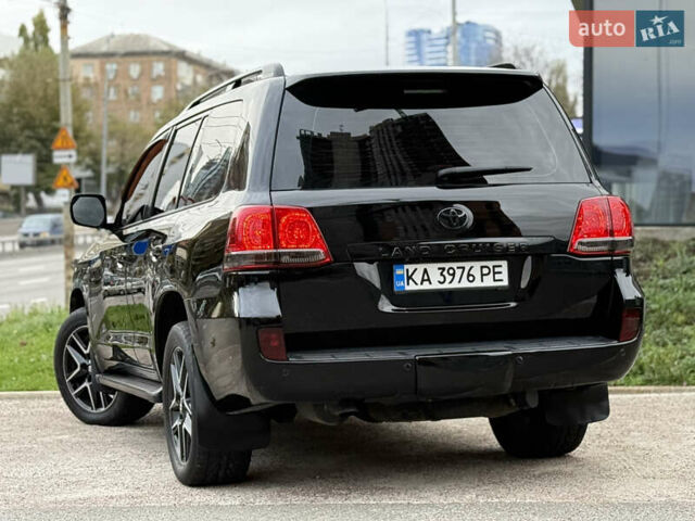 Черный Тойота Ленд Крузер, объемом двигателя 4.66 л и пробегом 265 тыс. км за 25500 $, фото 10 на Automoto.ua