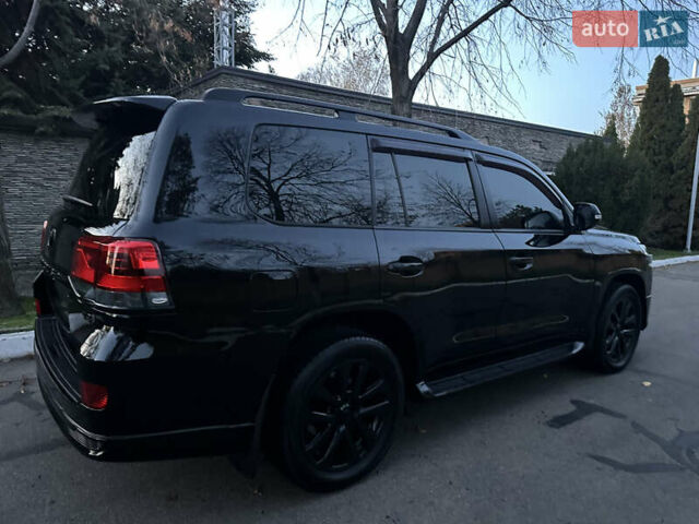 Черный Тойота Ленд Крузер, объемом двигателя 4.7 л и пробегом 268 тыс. км за 29900 $, фото 48 на Automoto.ua