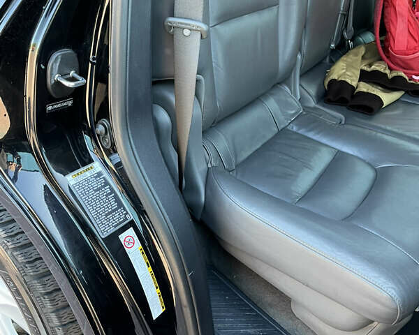 Черный Тойота Ленд Крузер, объемом двигателя 4.46 л и пробегом 420 тыс. км за 23000 $, фото 25 на Automoto.ua