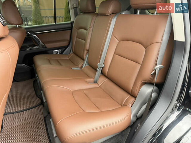 Черный Тойота Ленд Крузер, объемом двигателя 4.46 л и пробегом 155 тыс. км за 25500 $, фото 6 на Automoto.ua