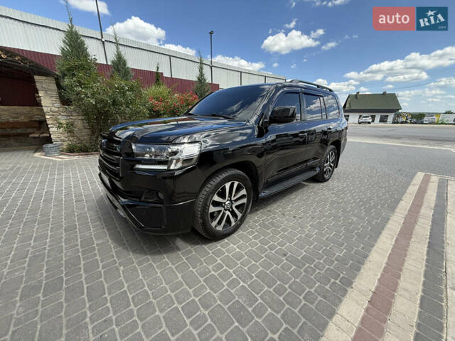 Черный Тойота Ленд Крузер, объемом двигателя 5.7 л и пробегом 220 тыс. км за 30000 $, фото 12 на Automoto.ua