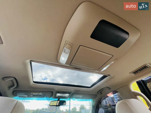 Черный Тойота Ленд Крузер, объемом двигателя 5.7 л и пробегом 239 тыс. км за 23500 $, фото 43 на Automoto.ua