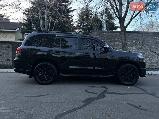 Черный Тойота Ленд Крузер, объемом двигателя 4.7 л и пробегом 268 тыс. км за 29900 $, фото 53 на Automoto.ua