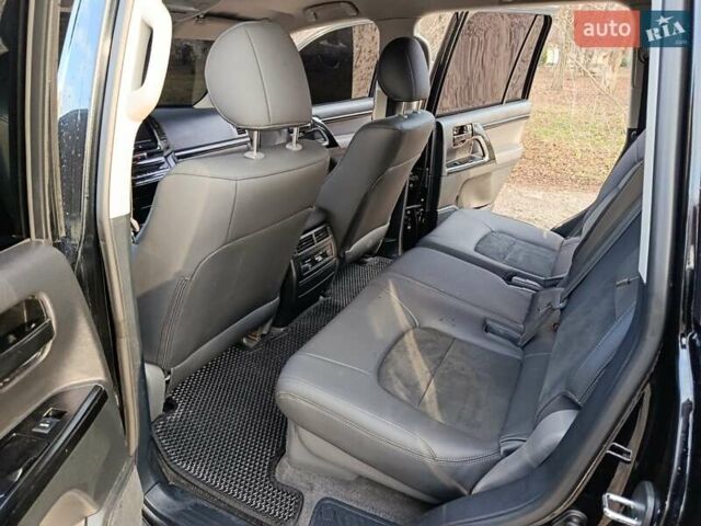 Чорний Тойота Ленд Крузер, об'ємом двигуна 4.46 л та пробігом 270 тис. км за 23500 $, фото 11 на Automoto.ua