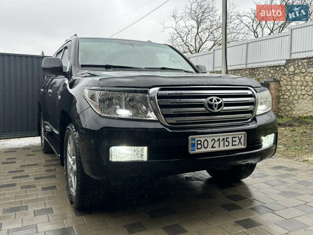 Черный Тойота Ленд Крузер, объемом двигателя 4.46 л и пробегом 284 тыс. км за 25999 $, фото 8 на Automoto.ua