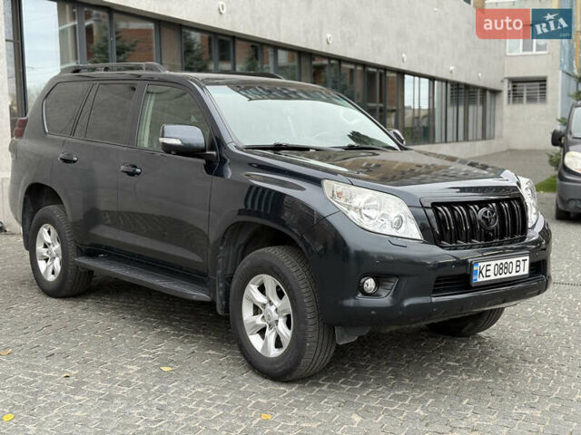 Черный Тойота Ленд Крузер, объемом двигателя 2.69 л и пробегом 267 тыс. км за 18700 $, фото 6 на Automoto.ua