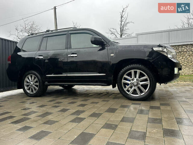 Черный Тойота Ленд Крузер, объемом двигателя 4.46 л и пробегом 284 тыс. км за 25999 $, фото 11 на Automoto.ua