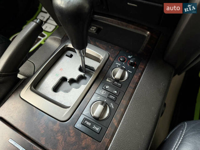 Черный Тойота Ленд Крузер, объемом двигателя 4.7 л и пробегом 170 тыс. км за 29500 $, фото 23 на Automoto.ua