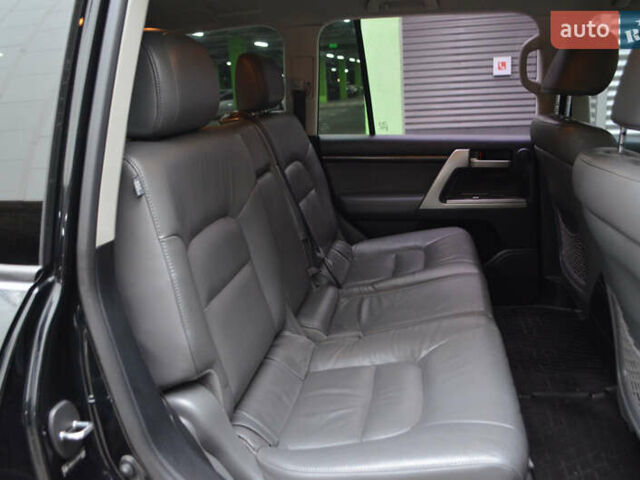 Чорний Тойота Ленд Крузер, об'ємом двигуна 4.5 л та пробігом 278 тис. км за 24990 $, фото 20 на Automoto.ua