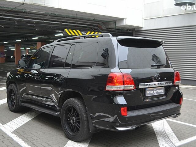 Чорний Тойота Ленд Крузер, об'ємом двигуна 0 л та пробігом 278 тис. км за 24990 $, фото 6 на Automoto.ua