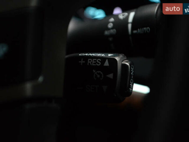 Чорний Тойота Ленд Крузер, об'ємом двигуна 4.5 л та пробігом 278 тис. км за 24990 $, фото 30 на Automoto.ua