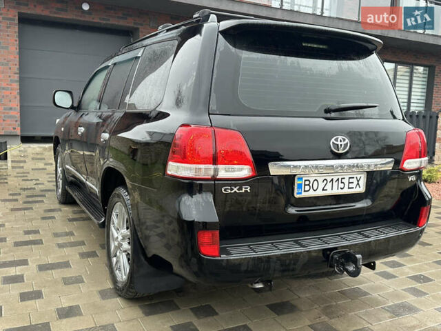 Черный Тойота Ленд Крузер, объемом двигателя 4.46 л и пробегом 284 тыс. км за 25999 $, фото 20 на Automoto.ua