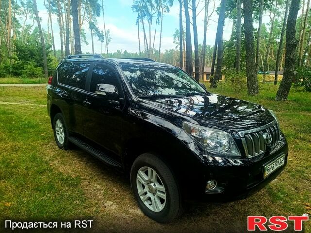 Черный Тойота Ленд Крузер, объемом двигателя 3 л и пробегом 350 тыс. км за 22500 $, фото 3 на Automoto.ua