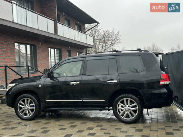Черный Тойота Ленд Крузер, объемом двигателя 4.46 л и пробегом 284 тыс. км за 25999 $, фото 7 на Automoto.ua