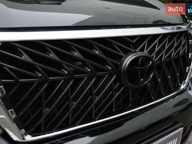 Чорний Тойота Ленд Крузер, об'ємом двигуна 4.5 л та пробігом 278 тис. км за 24990 $, фото 1 на Automoto.ua