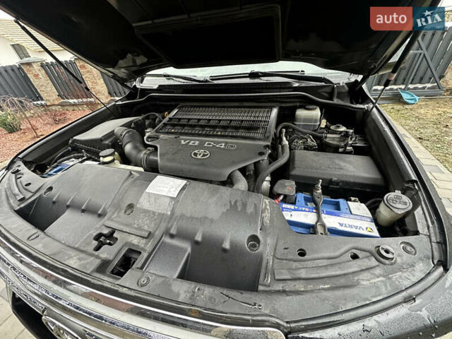 Черный Тойота Ленд Крузер, объемом двигателя 4.46 л и пробегом 284 тыс. км за 25999 $, фото 29 на Automoto.ua