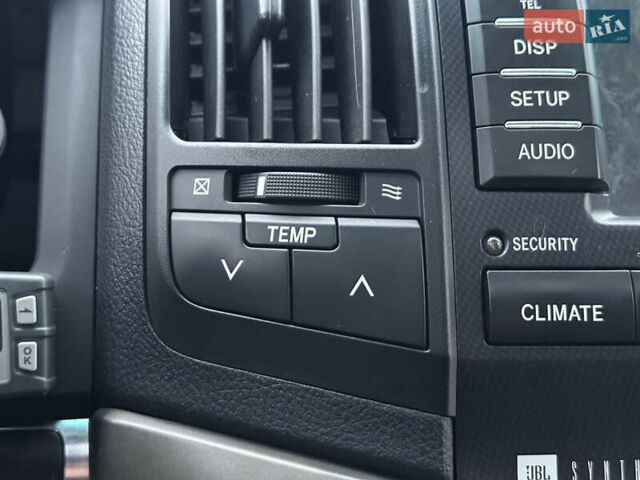 Чорний Тойота Ленд Крузер, об'ємом двигуна 4.46 л та пробігом 210 тис. км за 27500 $, фото 74 на Automoto.ua