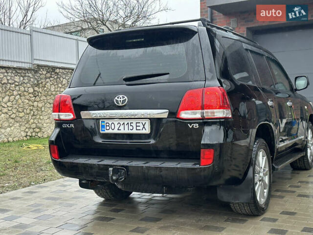 Черный Тойота Ленд Крузер, объемом двигателя 4.46 л и пробегом 284 тыс. км за 25999 $, фото 16 на Automoto.ua
