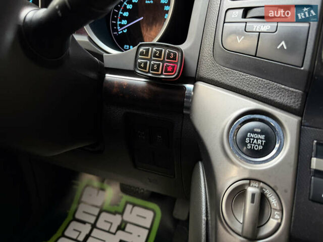 Черный Тойота Ленд Крузер, объемом двигателя 4.7 л и пробегом 170 тыс. км за 29500 $, фото 19 на Automoto.ua