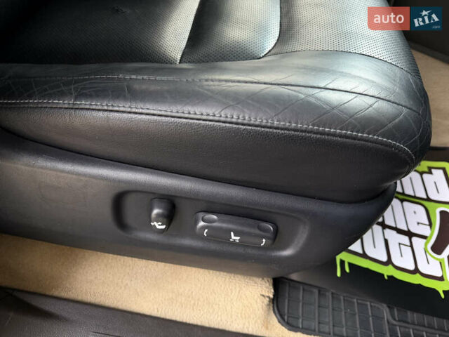 Черный Тойота Ленд Крузер, объемом двигателя 4.7 л и пробегом 170 тыс. км за 29500 $, фото 27 на Automoto.ua