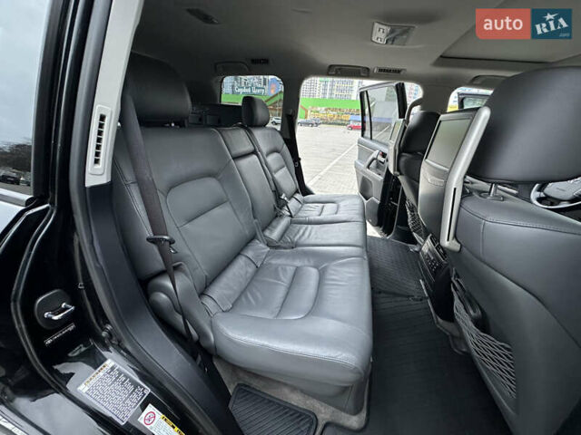 Чорний Тойота Ленд Крузер, об'ємом двигуна 4.46 л та пробігом 210 тис. км за 27500 $, фото 4 на Automoto.ua
