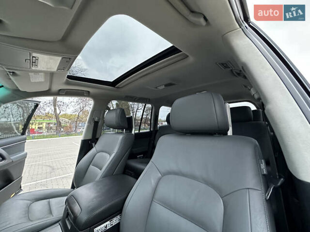 Чорний Тойота Ленд Крузер, об'ємом двигуна 4.46 л та пробігом 210 тис. км за 27500 $, фото 57 на Automoto.ua