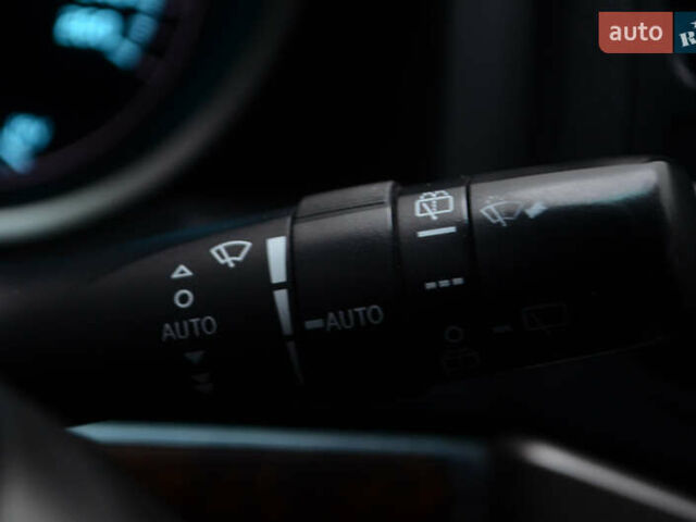 Чорний Тойота Ленд Крузер, об'ємом двигуна 4.5 л та пробігом 278 тис. км за 24990 $, фото 29 на Automoto.ua