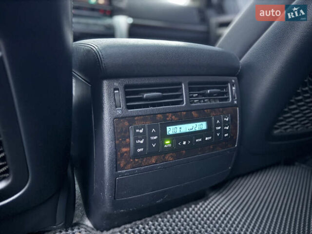 Черный Тойота Ленд Крузер, объемом двигателя 4.5 л и пробегом 335 тыс. км за 23500 $, фото 26 на Automoto.ua