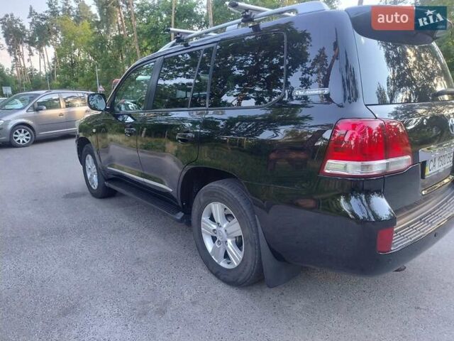 Черный Тойота Ленд Крузер, объемом двигателя 4.46 л и пробегом 335 тыс. км за 29990 $, фото 6 на Automoto.ua