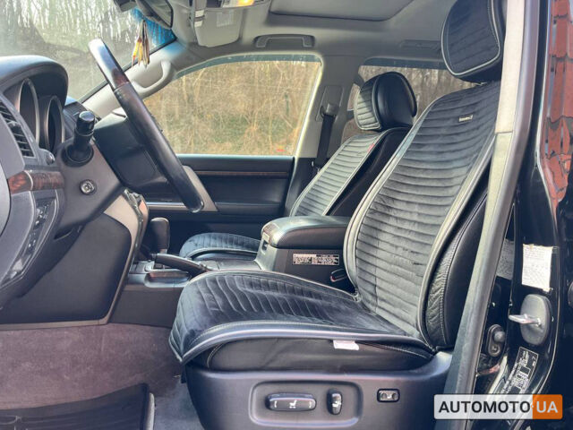 Черный Тойота Ленд Крузер, объемом двигателя 4.5 л и пробегом 280 тыс. км за 31000 $, фото 8 на Automoto.ua