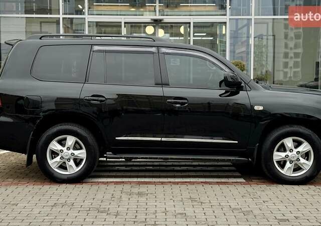 Чорний Тойота Ленд Крузер, об'ємом двигуна 4.5 л та пробігом 248 тис. км за 26069 $, фото 8 на Automoto.ua